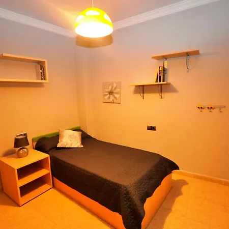 Centrico Solo Familias Y Parejas Apartment *